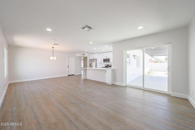 Family & Dining Room