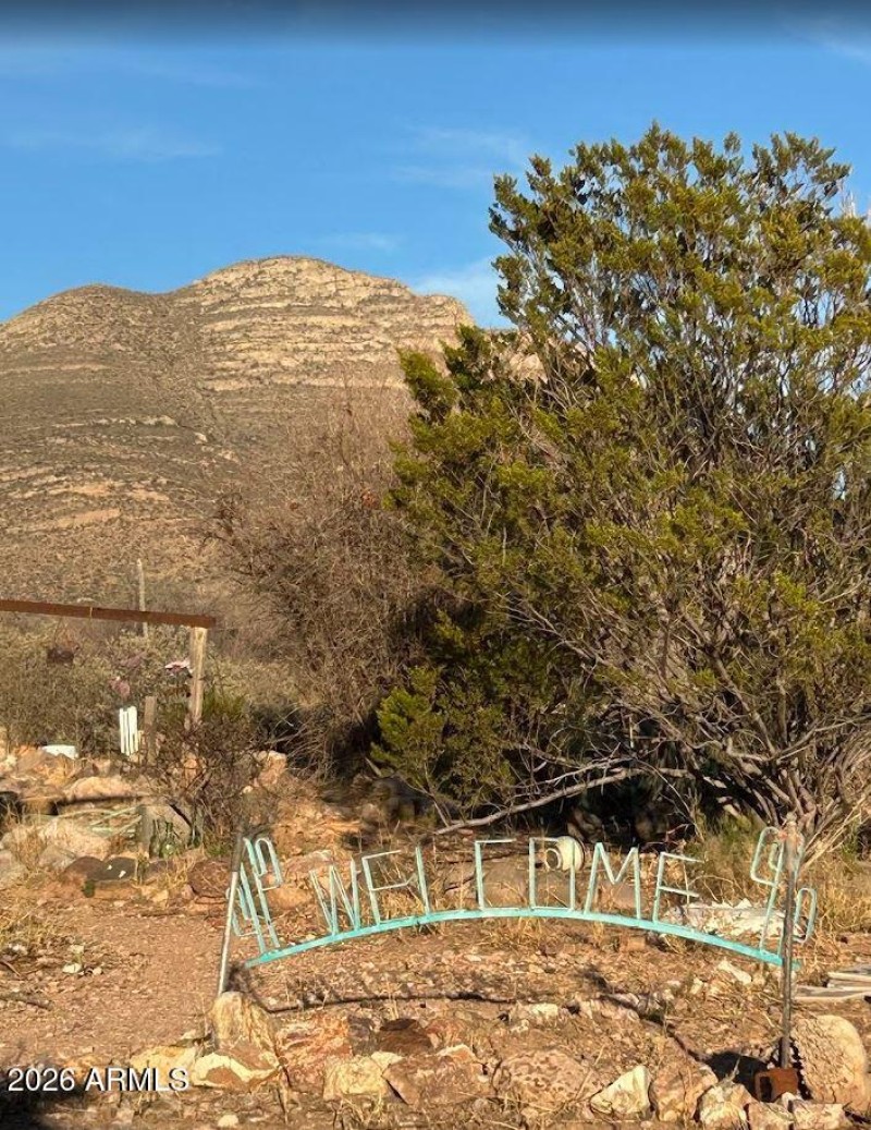 Bisbee Turquoise Welcome