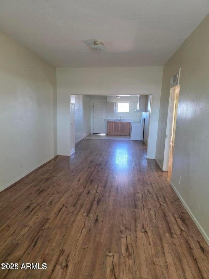 20251015225737784483000000-o