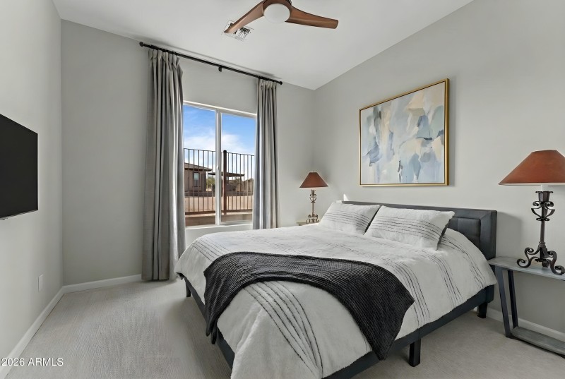 Ensuite guest bedroom