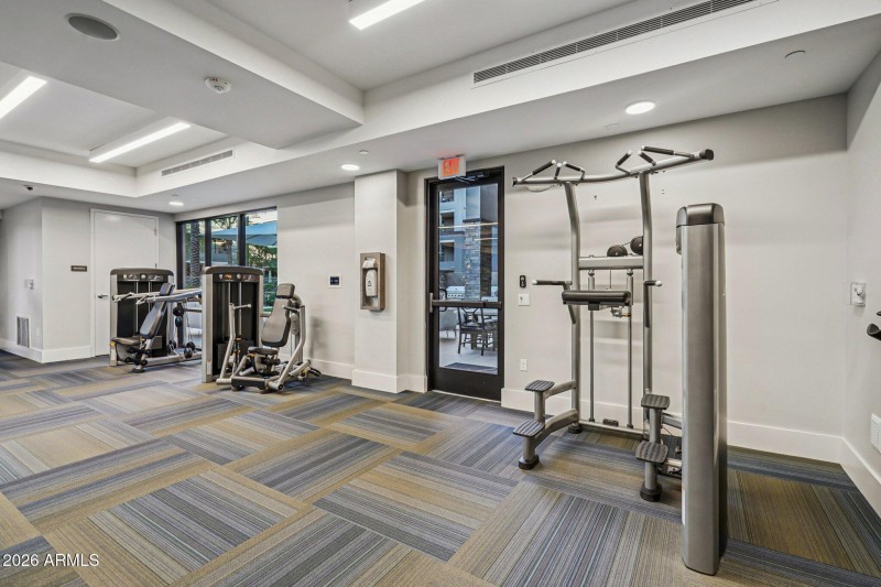 79-web-or-mls-E Deer Valley Dr-1701-919