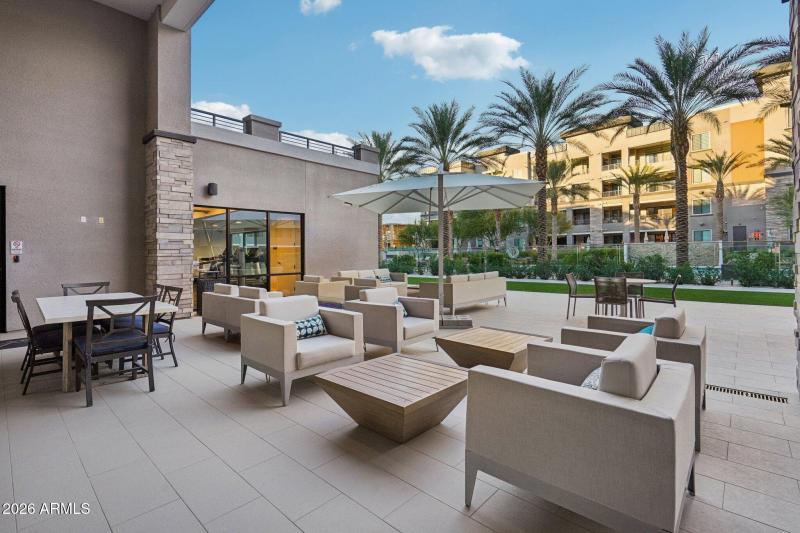 85-web-or-mls-E Deer Valley Dr-1701-925