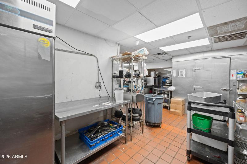 5828 W Indian School Rd Phoenix AZ 85031