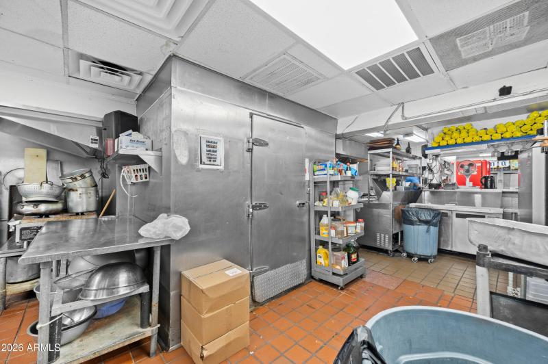 5828 W Indian School Rd Phoenix AZ 85031