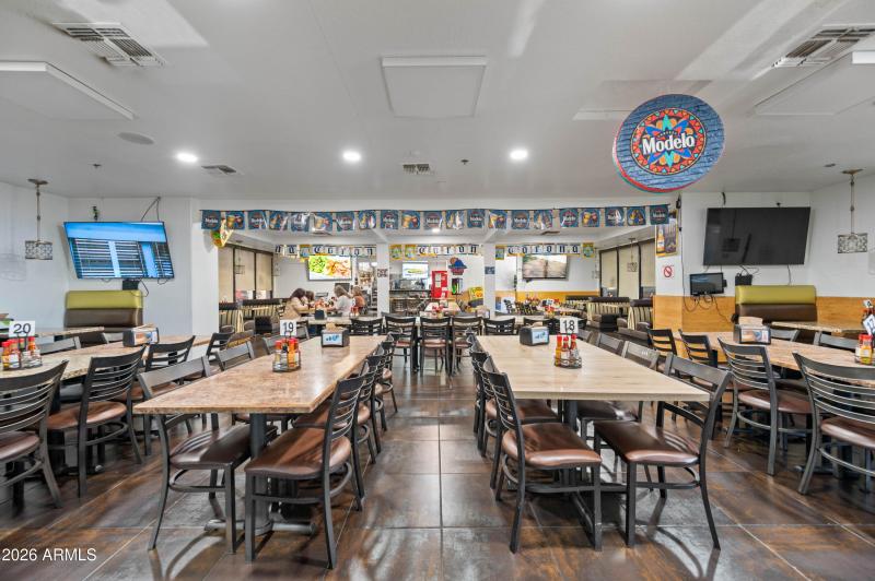 5828 W Indian School Rd Phoenix AZ 85031