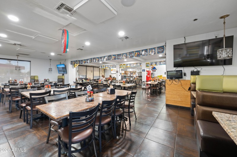 5828 W Indian School Rd Phoenix AZ 85031