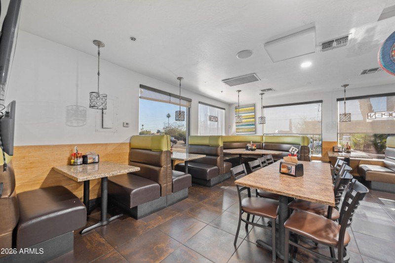 5828 W Indian School Rd Phoenix AZ 85031