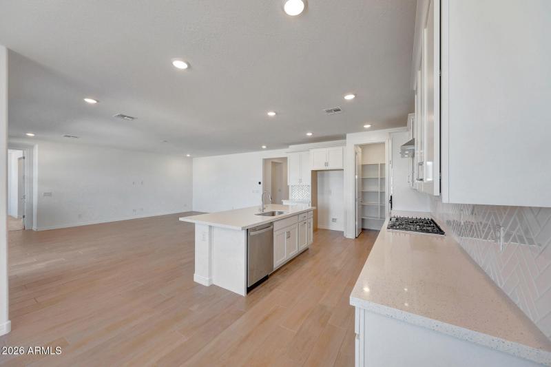 PHX_TierraVistoso_Lot 2075_Apple_28904_K