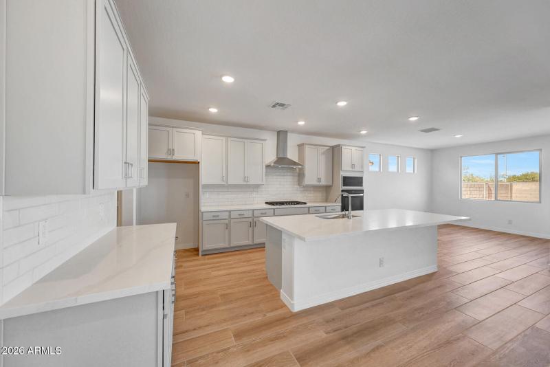 PHX_TierraVistoso_Lot 2074_Burgundy_2888