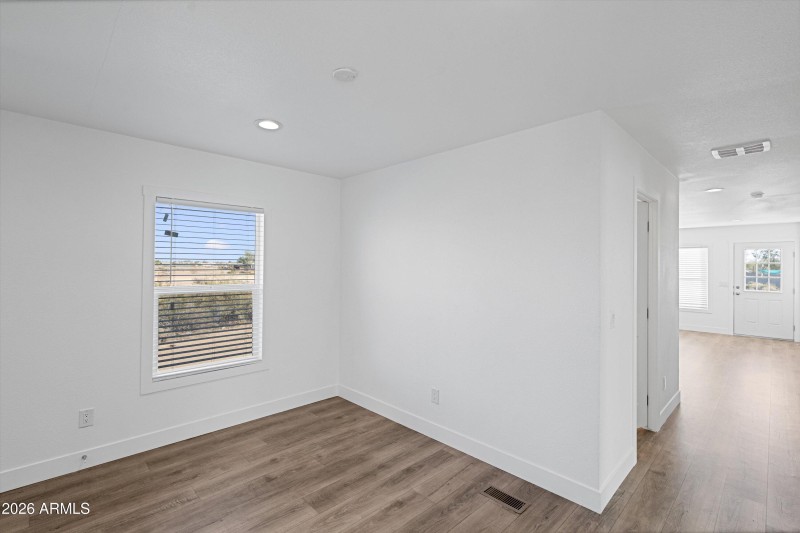 18-Dining to 2nd Family