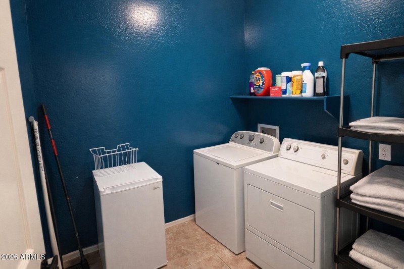 ChatGPT Image Jan 20, 2026, 12_33_59 PM