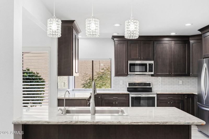 006__10542 E Bellflower Dr