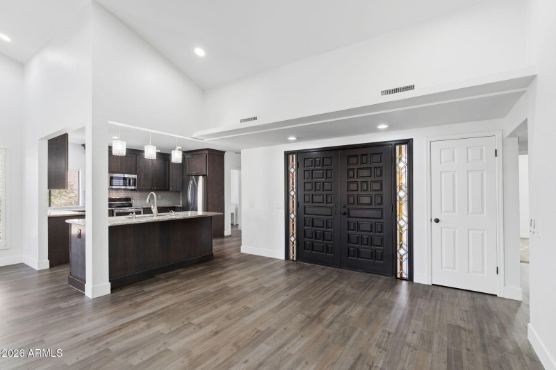 007__10542 E Bellflower Dr