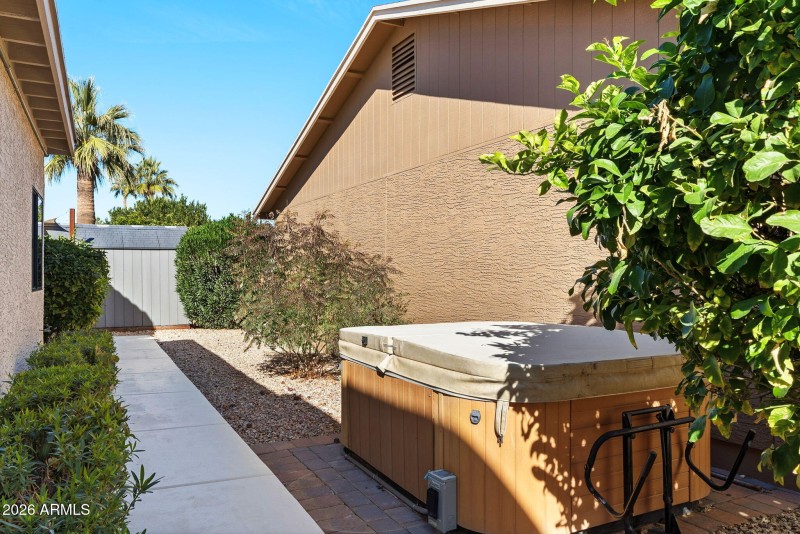 021__10542 E Bellflower Dr