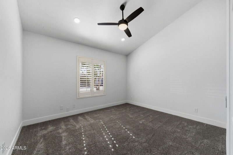 034__10542 E Bellflower Dr