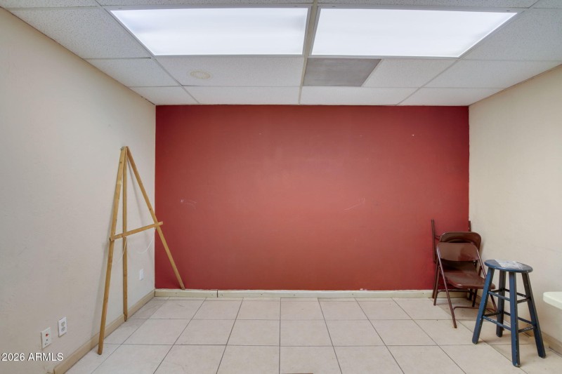 34-web-or-mls-4496 N Black Canyon Hwy -