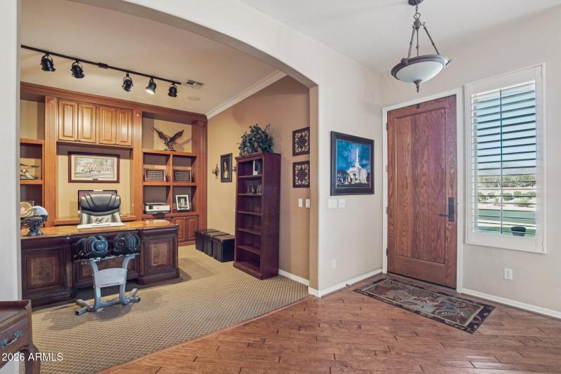 5-web-or-mls-W Sierra Madre Ave-S2001-00