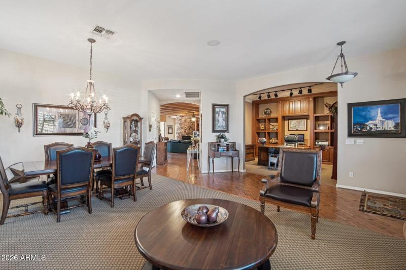 10-web-or-mls-W Sierra Madre Ave-S2001-0