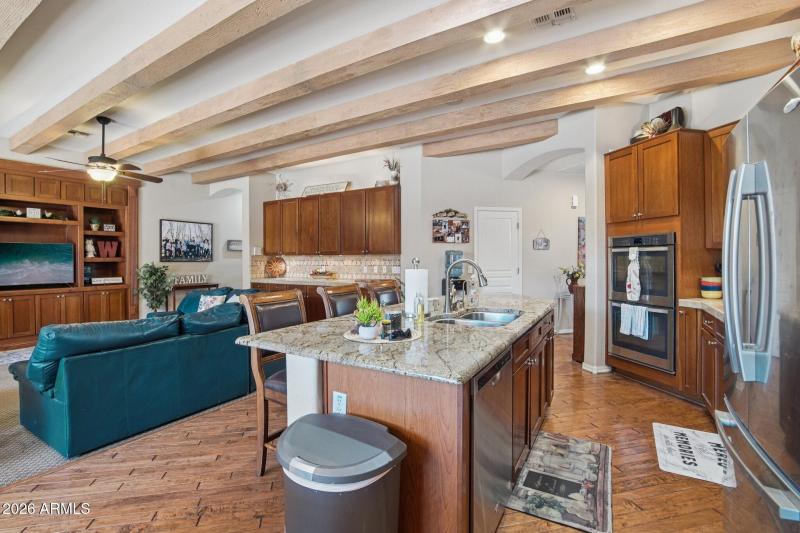 14-web-or-mls-W Sierra Madre Ave-S2001-0