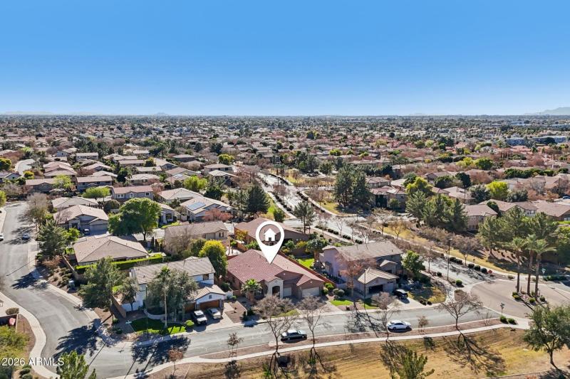 46-web-or-mls-W Sierra Madre Ave-S2001-0