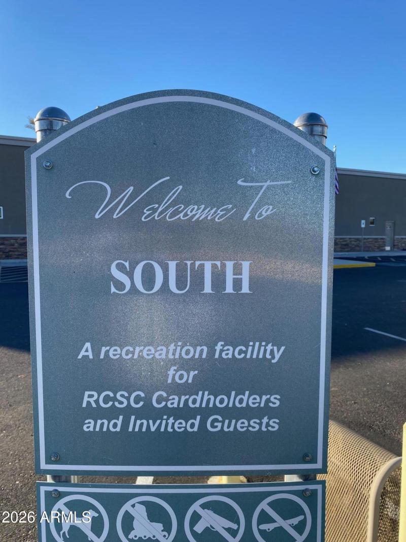 South Golf Course Sign