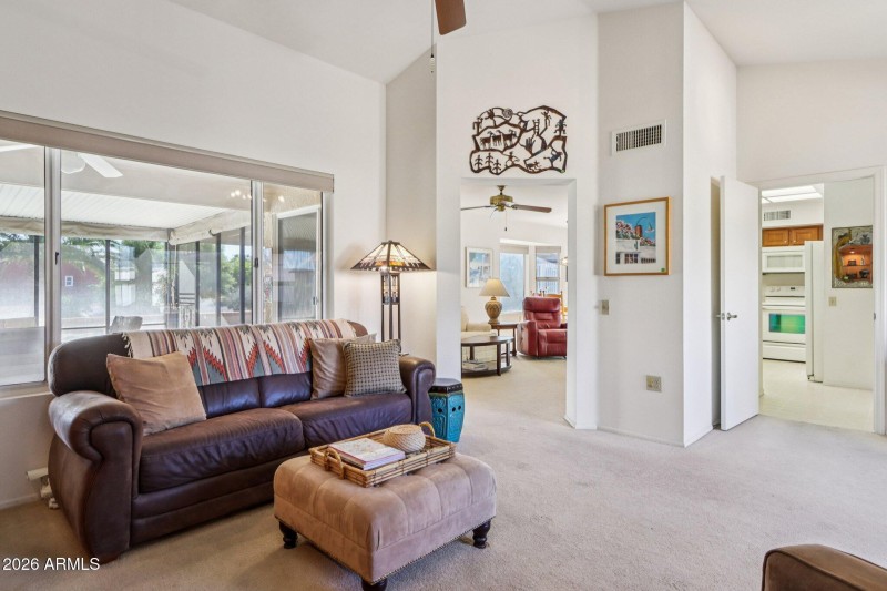 11-web-or-mls-W Panther Dr-S2001-011