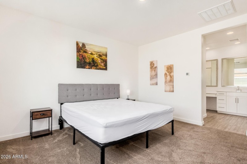 Spacious Primary Suite