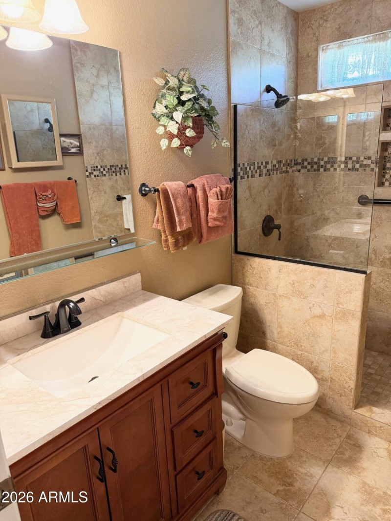 Updated Guest Bathroom