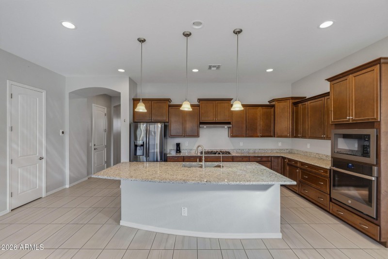 8-web-or-mls-Interior-18