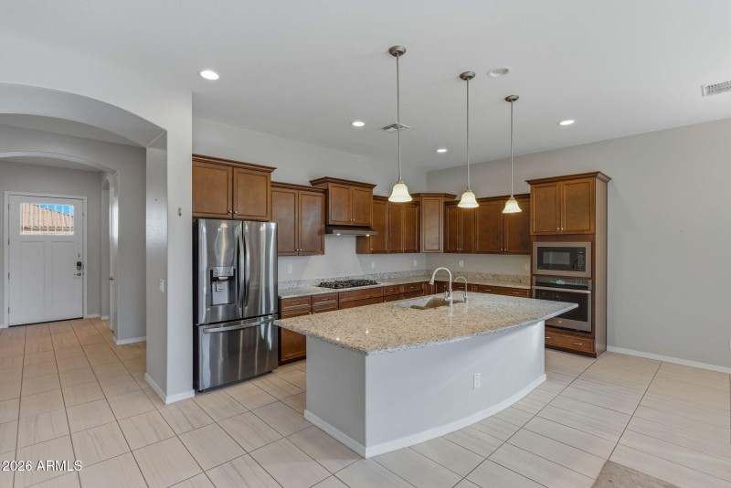 10-web-or-mls-Interior-20