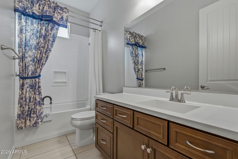 16-web-or-mls-Interior-27