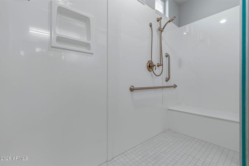 32-web-or-mls-Interior-9