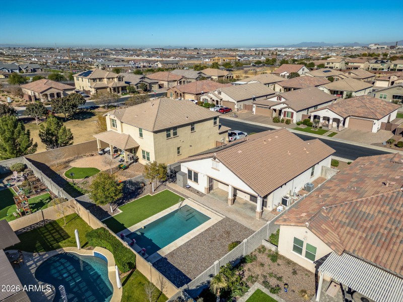 53-web-or-mls-Exterior-47