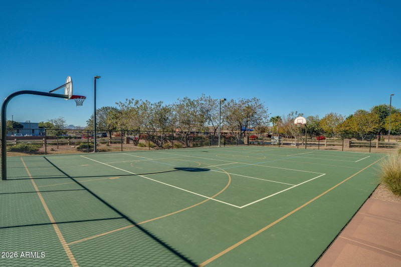 78-web-or-mls-Exterior-31