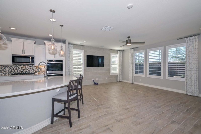 Kitchen-Great Room