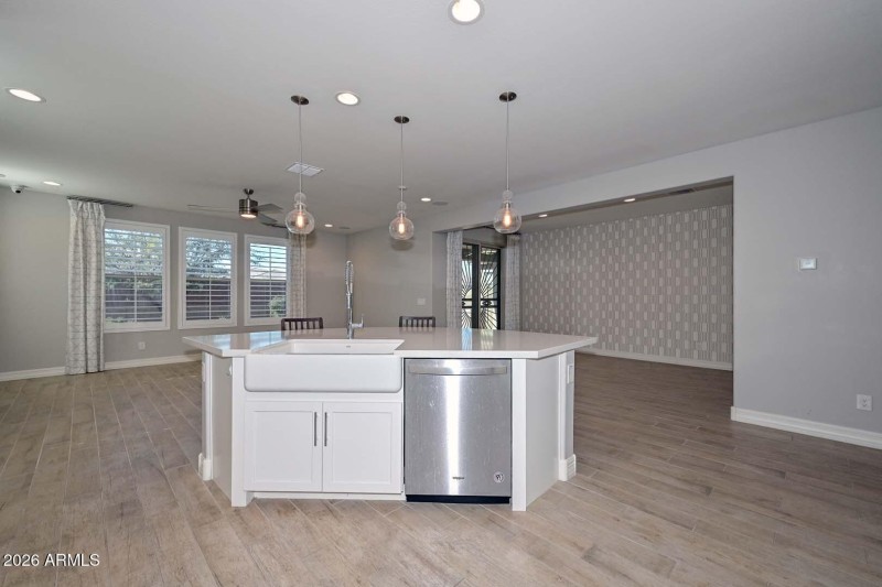 Kitchen-Island