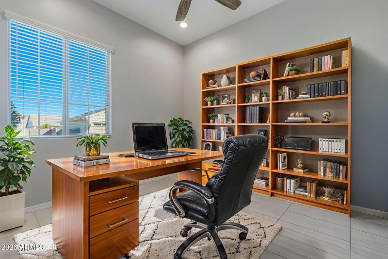 31-web-or-mls-Interior-24 virtually stag