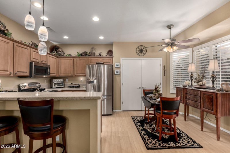 36 - Window Rock 20021