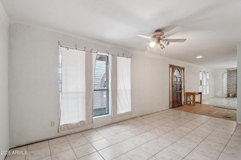 8-print-E Evergreen St-S0509-008