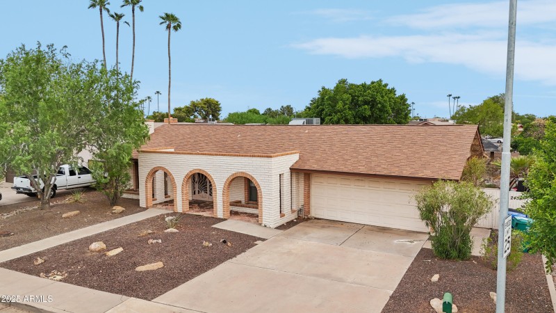 40-print-E Evergreen St-S0509-040