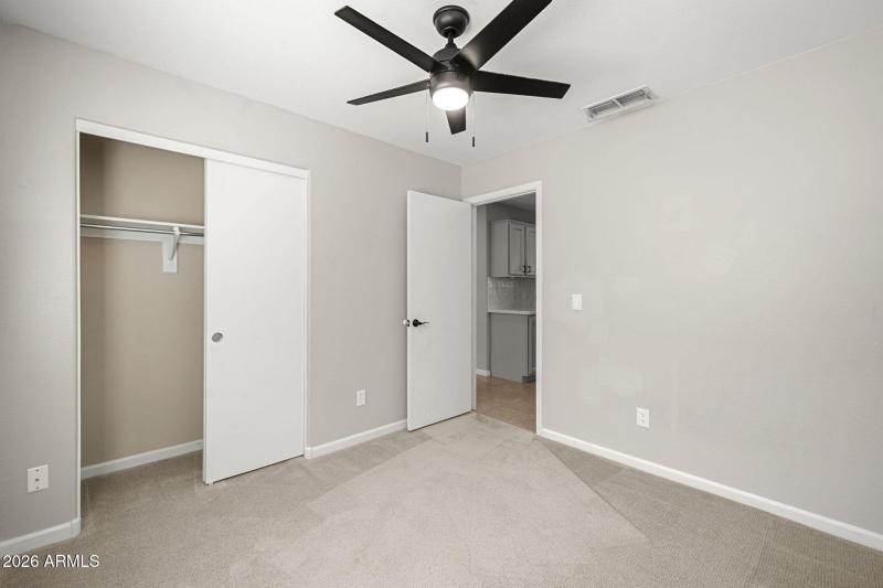 19-web-or-mls-2040-e-angela-dr