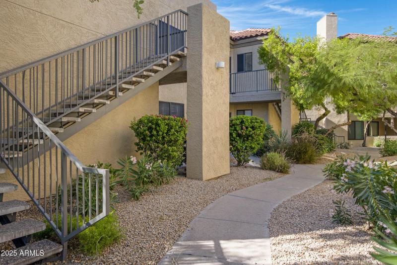 4925 E Desert Cove Ave unit 103-24