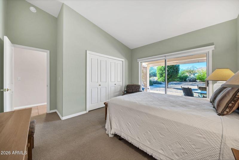 Guest Rm w/ walk-out to rear patio