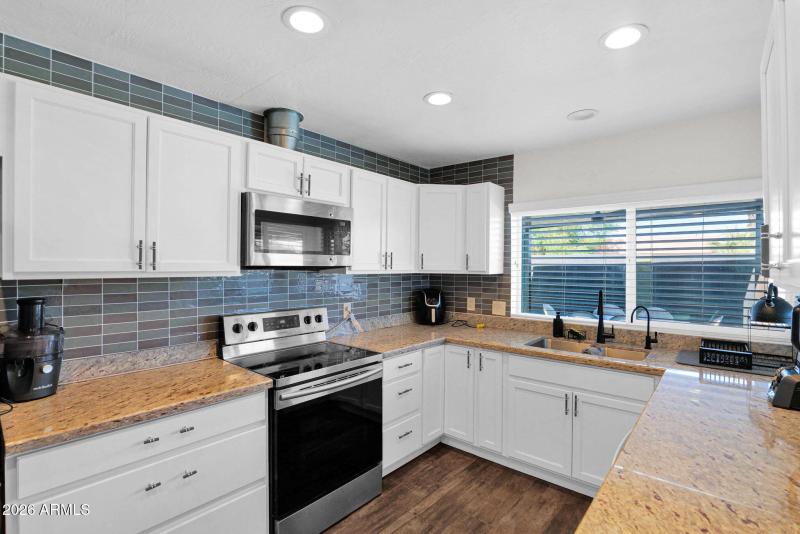 16-web-or-mls-P1448748