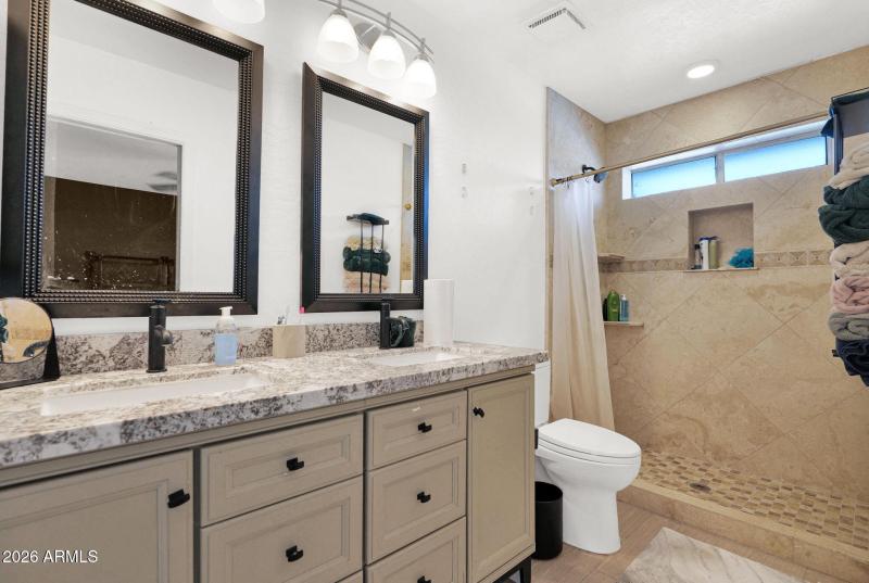 25-web-or-mls-P1448762