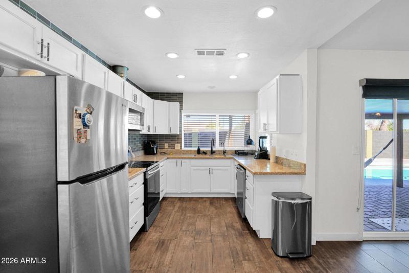 13-web-or-mls-P1448742