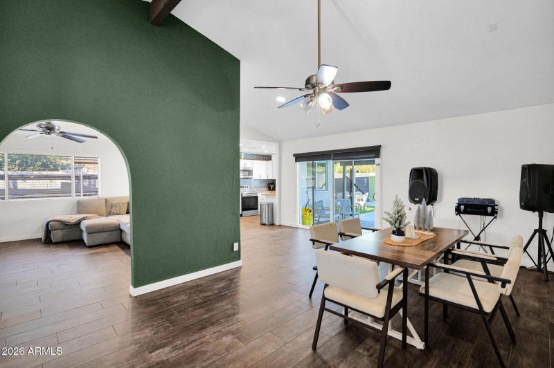 6-web-or-mls-P1448728