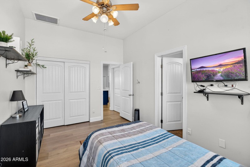 49-web-or-mls-54-N Wyatt Dr