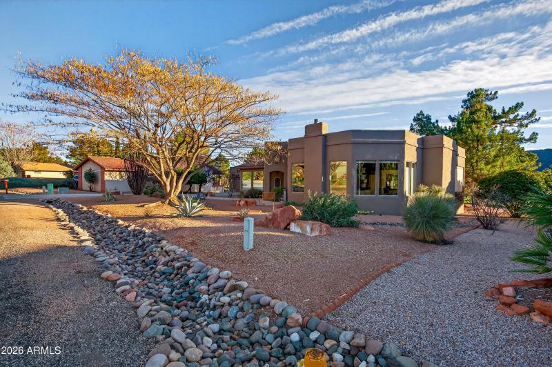 345 Merry Go Round Rock Rd Sedona AZ-11