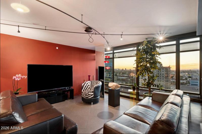 10) 66315-69504f42adfc5